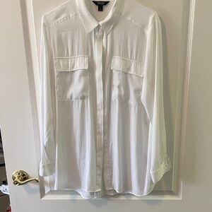 White Button-Up women’s dress Shirt Vera wang size L